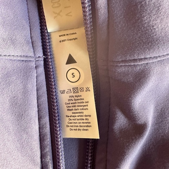 Refine Bra NWT SMALL Balance Athletica Vitality - Picture 8 of 9